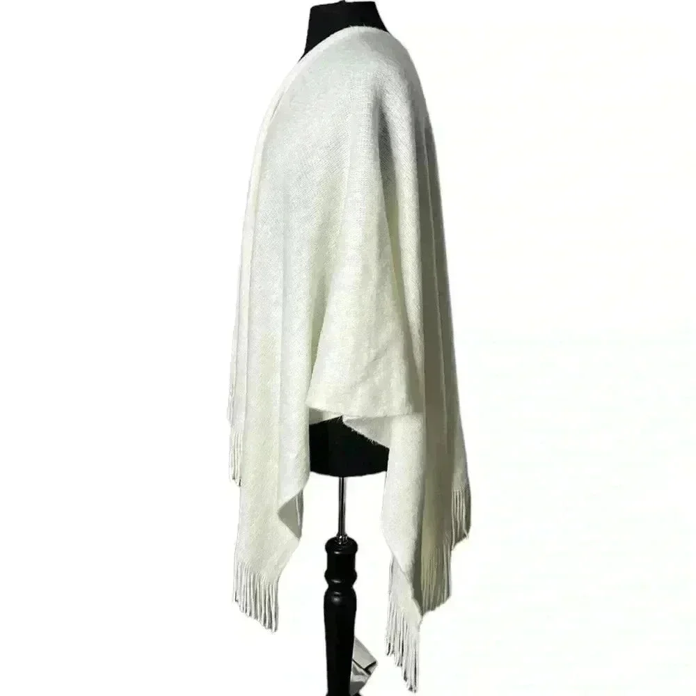 LAUREN CONRAD White Fringe Open Front Wrap Size OS
